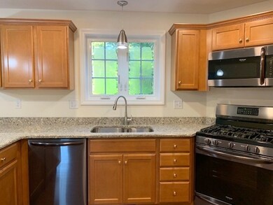 1015 Franklin Rd, Fitchburg, MA 01420 - photo 2