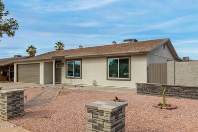 2762 E Michigan Ave, Phoenix, AZ 85032 - photo 3