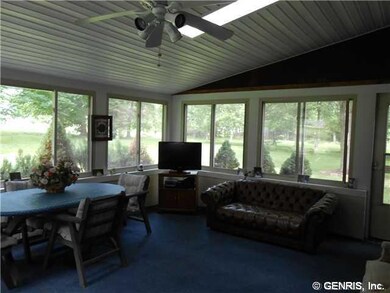 Porch - Enclosed With vaulted ceiling and skylight