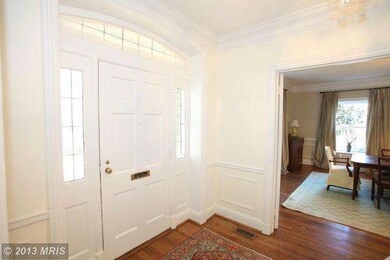 4005 N Charles St, Baltimore, MD 21218 - photo 2