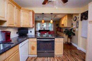 1206 Colmar Ave, Easton, PA 18045 - photo 6