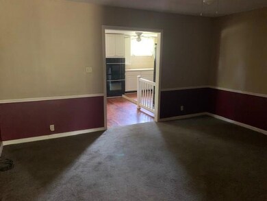 1811 Dirr Ave, Parsons, KS 67357 - photo 4