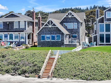 3764 Pacific St-07