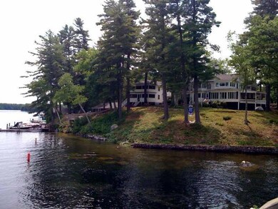 Waterfront/Dock/Pier. A charming...