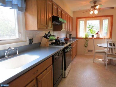 145 Hickory Corner Rd, East Windsor, NJ 08520 - photo 5