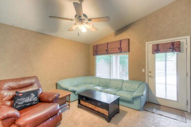 Family Room (2)