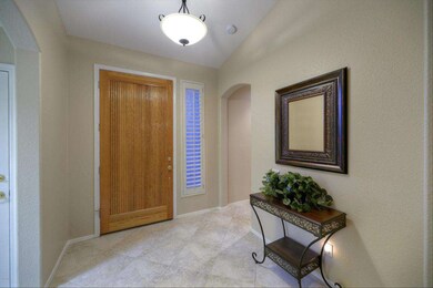 002_Foyer