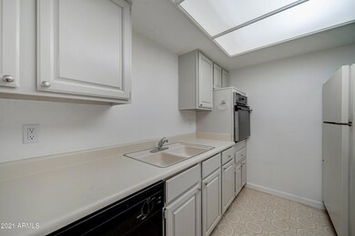 4141 N 31st St-6