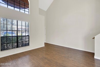 1126 W Elliot Rd #1015-5