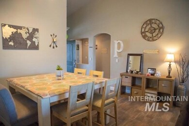 9445 S Rock Cliffs Way, Kuna, ID 83634 - photo 6