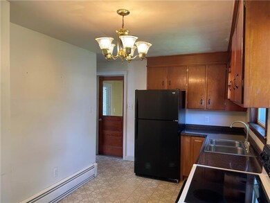 257 Franklin St, Alburtis, PA 18011 - photo 7