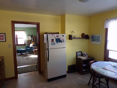 5-big kitchen