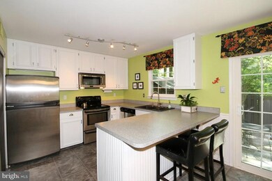 10219 Quiet Pond Terrace, Burke, VA 22015 - photo 7