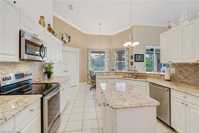 STAINLESS STEEL APPLIANCES!