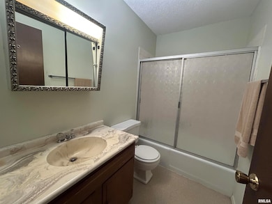 1910 Jeanette Ln unit 2, Springfield, IL 62702 - photo 7