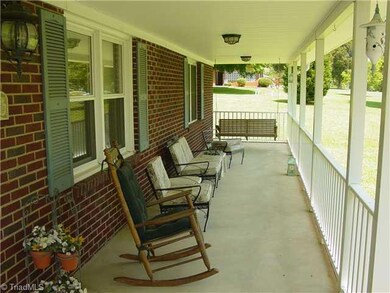 460 Sawyersville Rd, Asheboro, NC 27205 - photo 3