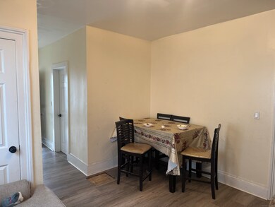 190 Whitney Ave unit 2nd floor, Bridgeport, CT 06606 - photo 3