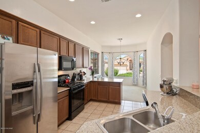 Spacious & Bright open kitchen