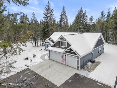 06-Aerial front of home