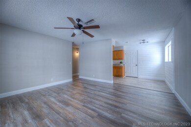 126 W Kent St, Broken Arrow, OK 74012 - photo 7