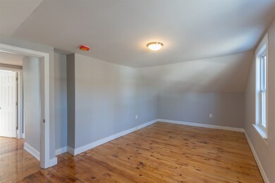 90 Huse Rd, Manchester, NH 03103 - photo 3