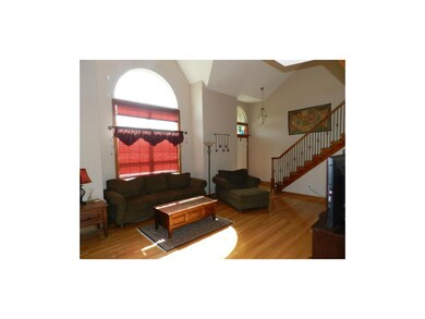 4428 SW Creekview Dr, Lees Summit, MO 64082 - photo 7