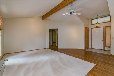 21 Lyndhurst Dr, Bella Vista, AR 72714 - photo 3