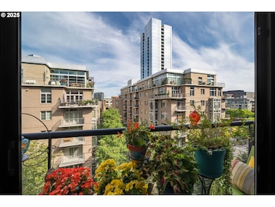 1030 NW 12th Ave unit 422, Portland, OR 97209 - photo 6