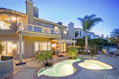 BEAUTIFUL POOL AND SPA, LARGE VIEW BACKYARD