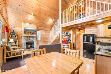 251 Moose Ridge Way, Pigeon Forge, TN 37863 - photo 7