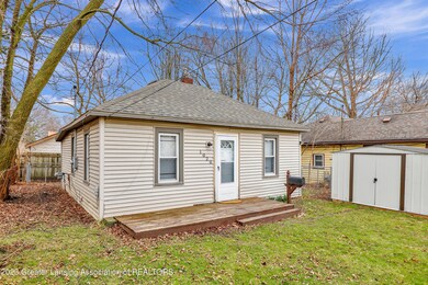 1020 Cooper Ave, Lansing, MI 48910 - photo 2