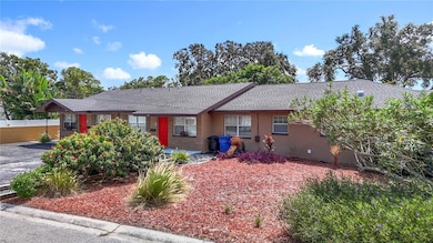 139 SE Jefferson Cir N, St. Petersburg, FL 33703 - photo 3