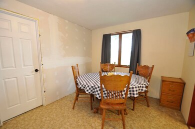 65738 Cedar Rd, Wakarusa, IN 46573 - photo 5