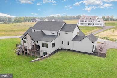 10 Sailfish Dr, Mechanicsburg, PA 17050 - photo 4