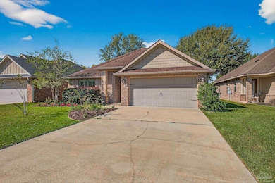 2527 Fiddlers Cir, Cantonment, FL 32533 - photo 3