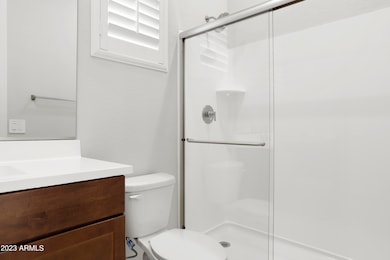 04_10476_W_Harmony_Ln__04