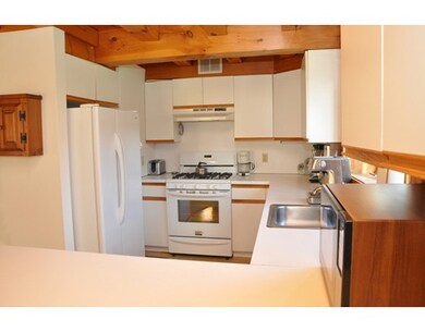 23 Plantingfield Rd, Mansfield, MA 02048 - photo 3