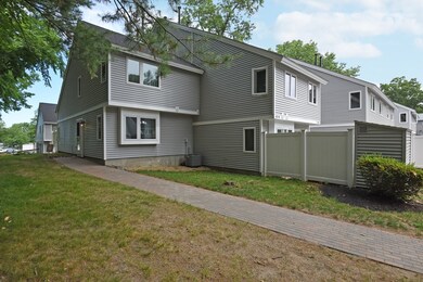43 Meadow Pond Dr unit H, Leominster, MA 01453 - photo 3