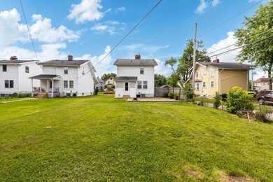 2022-06-10 2746 Sutton Ave 06