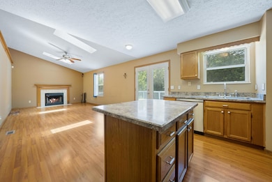 2015 Big Tree Dr, Columbus, OH 43223 - photo 5