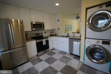 12542 Granite Ridge Dr, North Potomac, MD 20878 - photo 6