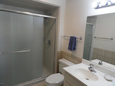 10434 W Hutton Dr, Sun City, AZ 85351 - photo 6