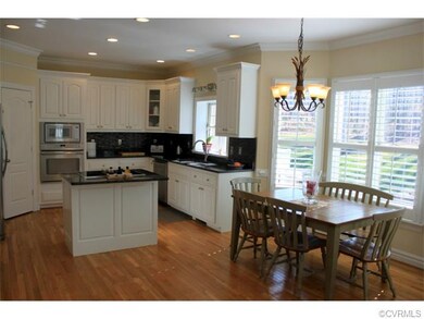 Large gourmet Kitchen with granite and a wonderful