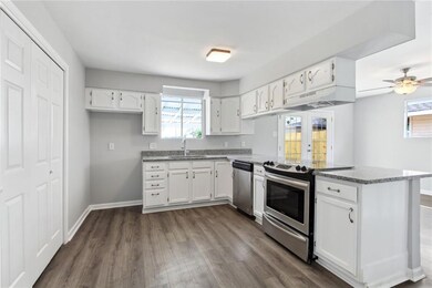 2813 Corinne Dr, Marrero, LA 70072 - photo 5