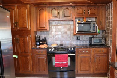 7 Monmouth Rd, Oceanport, NJ 07757 - photo 5