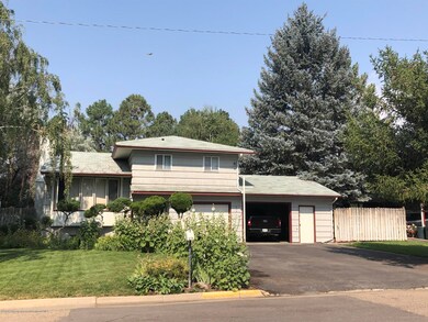 574 Steele St, Craig, CO 81625 - photo 2