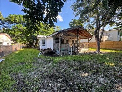 8920 SW 157th St, Palmetto Bay, FL 33157 - photo 3