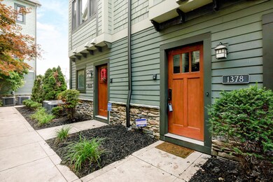 1378 broadview-3