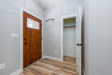 8006 Melrose St E, Fort Worth, TX 76108 - photo 3