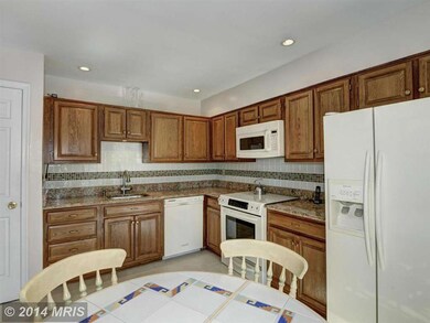1551 Templeton Place, Rockville, MD 20852 - photo 4